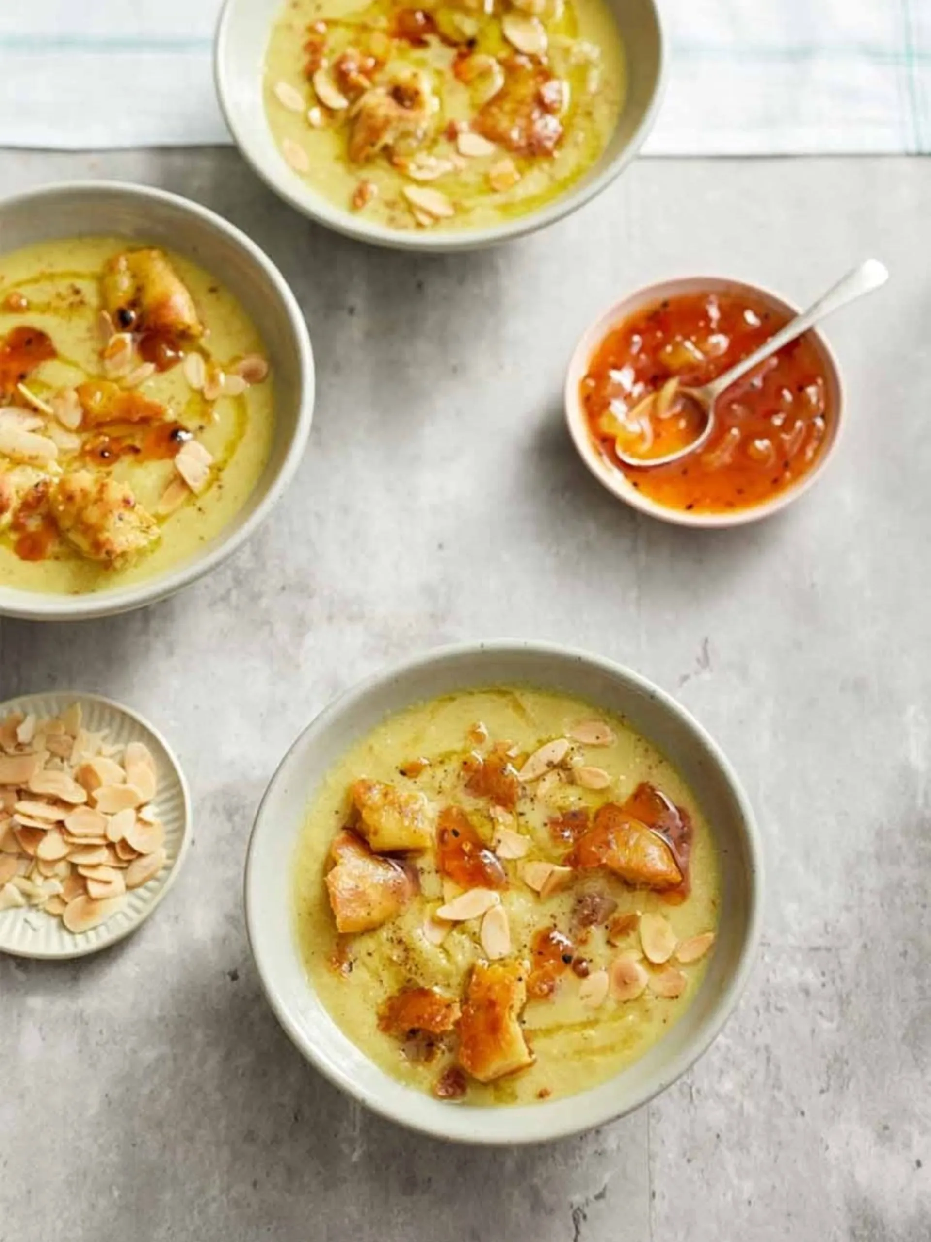 Curried cauliflower cheese soup