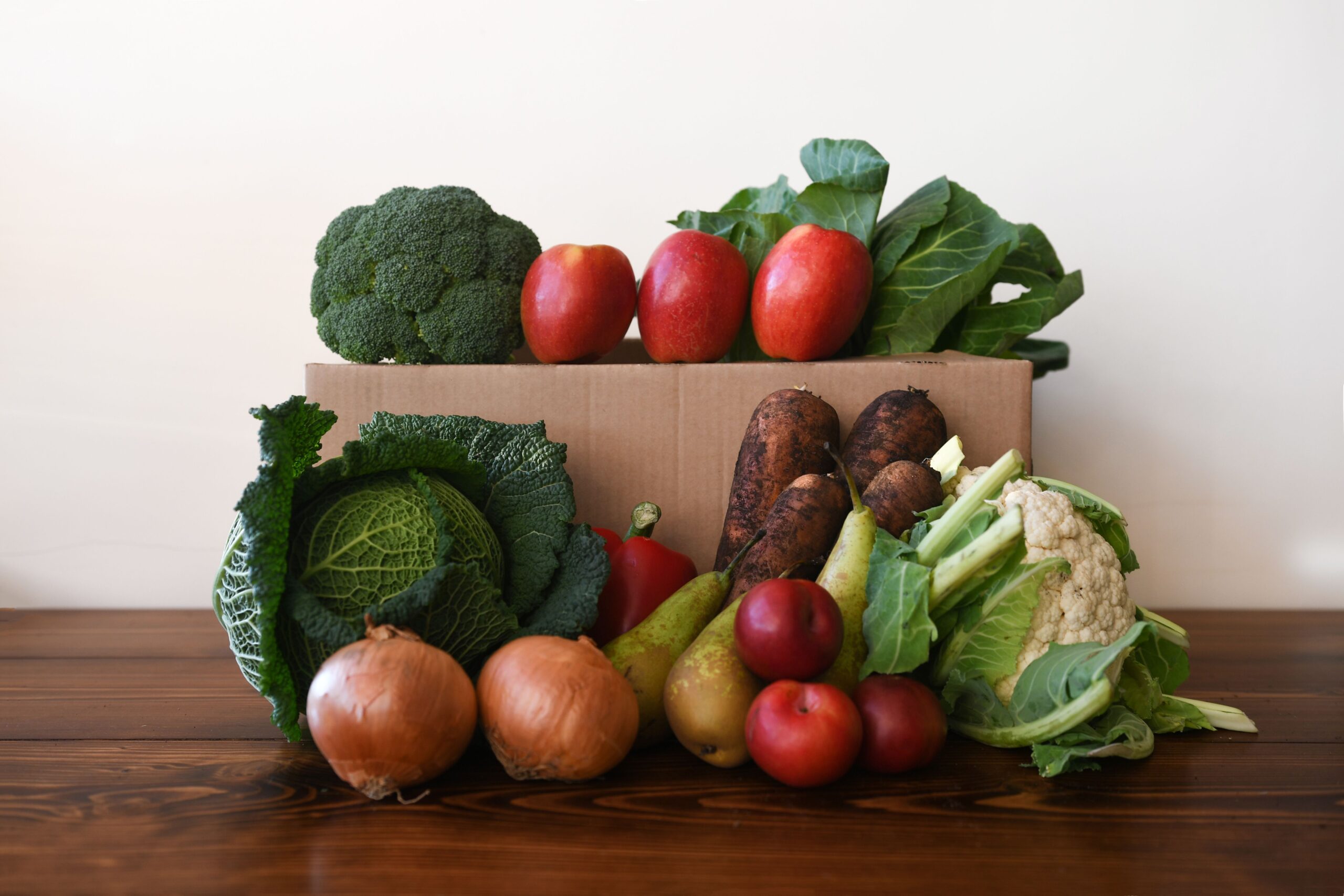 Medium Fruit and Veg box